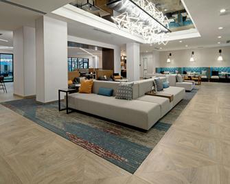 Residence Inn by Marriott Valencia - Valencia - Lobby