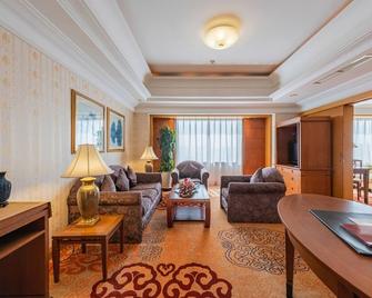 Ruishi Hotel Dalian - דאליין - סלון
