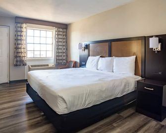 Baymont by Wyndham Austin University Area - Austin - Habitación