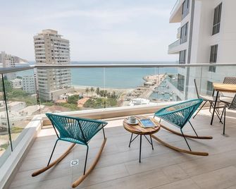 Superior Apartment, 1 Bedroom - 70 Meters Large - Santa Marta - Balkon