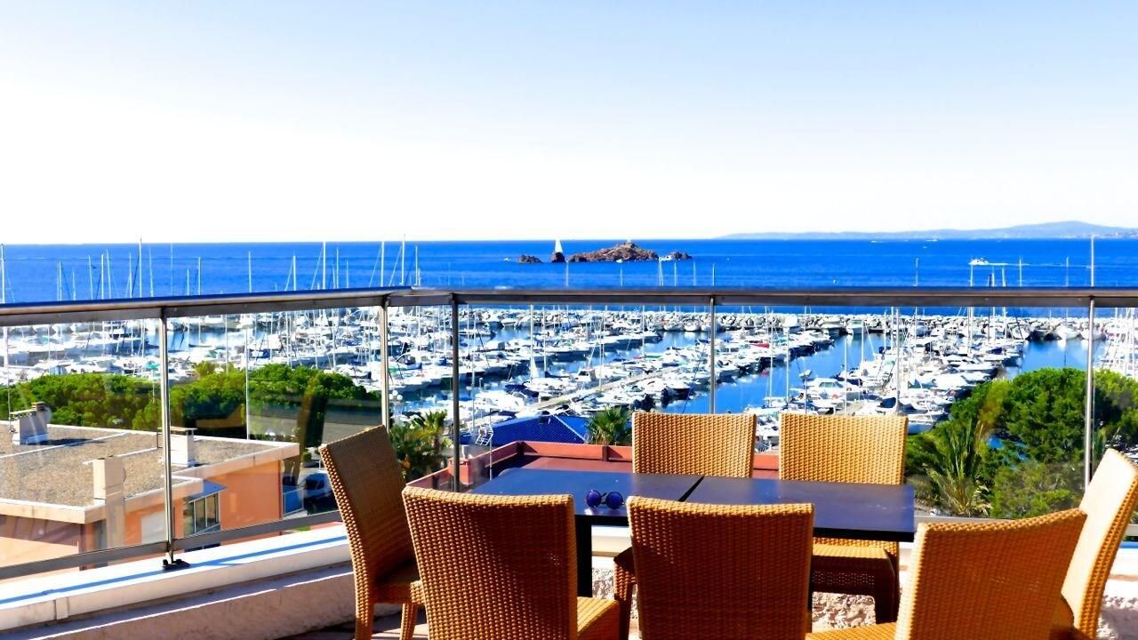 Hotel & Spa Brise de Mer - סן-רפאל - מרפסת