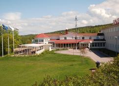 Best Western Hotell Lerdalshoejden - Раттвик - Здание
