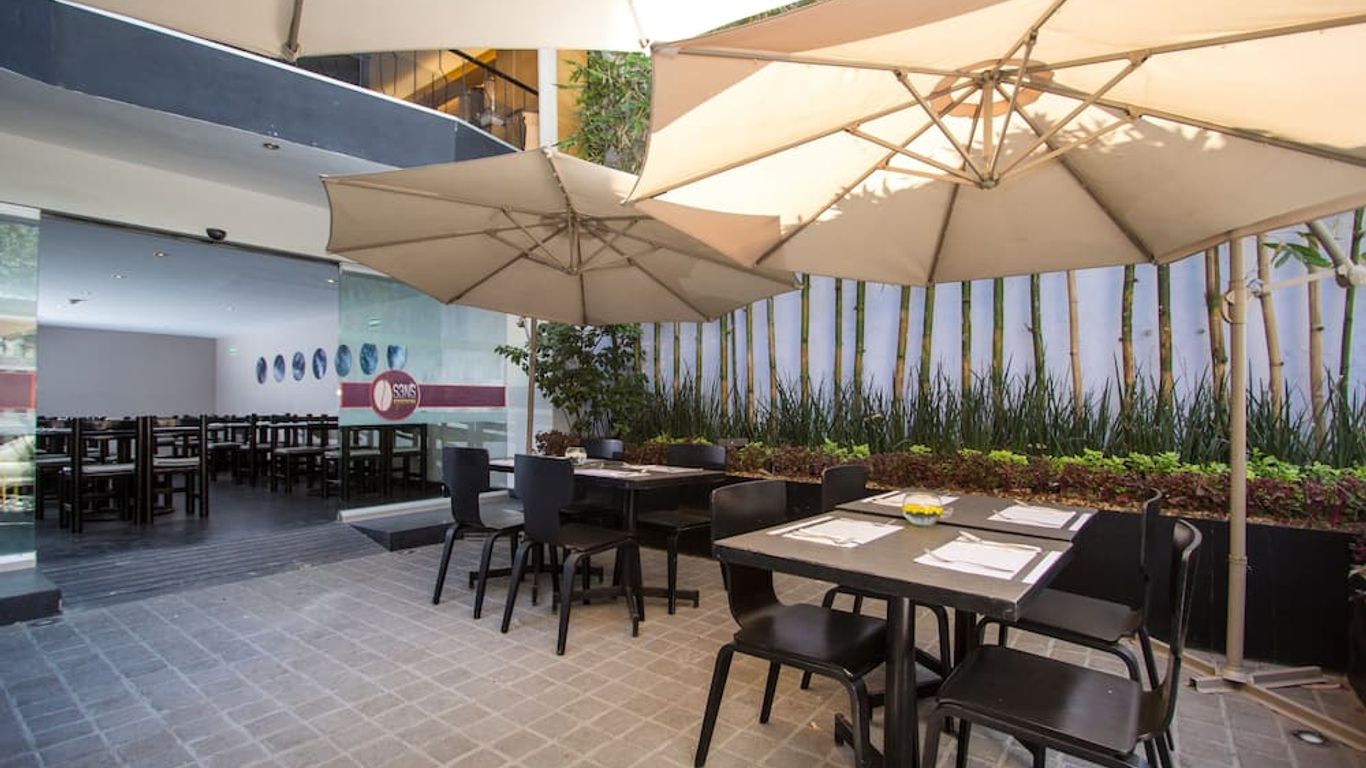 Hotel El Ejecutivo by Reforma Avenue