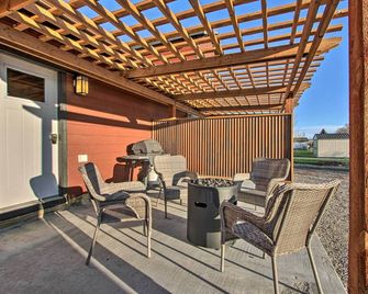 Updated Townhouse w/ Pergola, Walk to Downtown! - Choteau - Patio