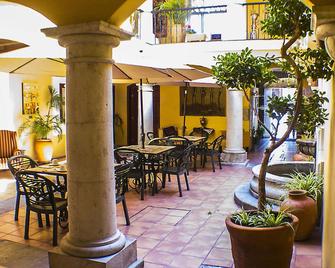 Hotel Casa Divina Oaxaca - Oaxaca de Juárez - Patio