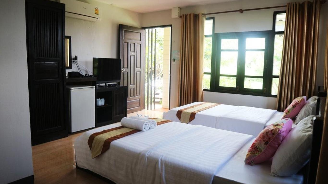 Ban Noi Resort Phrae