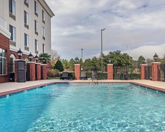 Holiday Inn Express & Suites Shreveport - West By IHG - שרבפורט - בריכה