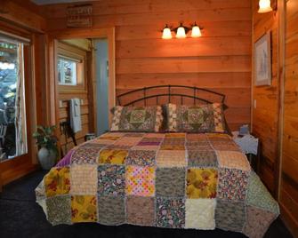Lanzarotta Bed And Breakfast - Eugene - Habitación