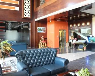 7 Seasons Resort & Spa - Jamnagar - Lobby