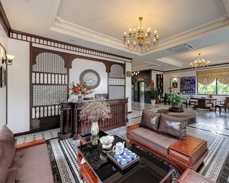 Le Maison Tam Coc Boutique Hotel - Ninh Binh - Salónek