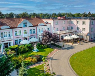 Hotel Arkadia Royal - Warsaw - Building
