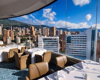 دان كارلتون ميدلين هوتل - ميديلين - مطعم