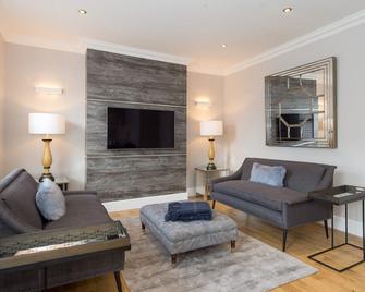 Belford - Harrogate - Living room