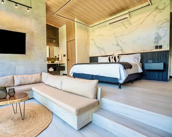 Epic Tamarindo Boutique Hotel - Tamarindo - Makuuhuone