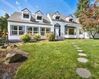 Spacious Family Retreat - Yakima - Gebouw