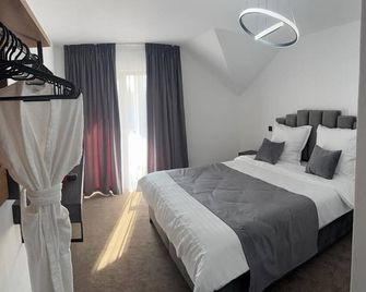 카수타 데 페 세스 - 노바치 - 침실