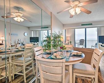 Oceanfront Garden City Beach Condo for Families! - Murrells Inlet - Dining room