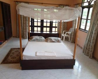Comfort Guest House Shanzu - Mtwapa - Bedroom