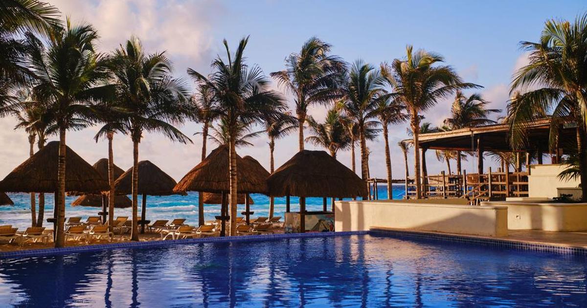 How to get to Hotel NYX Cancun, Cancún from 5 nearby airports