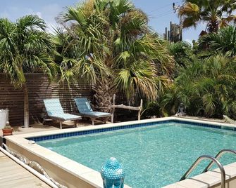 Villa Carina Apartments - Kralendijk - Zwembad