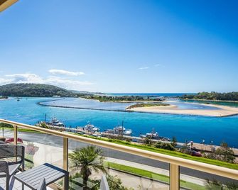 Grand Pacific 1 Unit 4 - First Floor - Narooma - Balcón