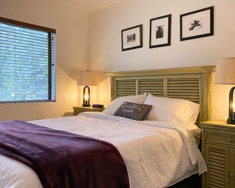 Casa on the Rocks | Open Floor Plan & Pet-friendly - Christopher Creek - Bedroom