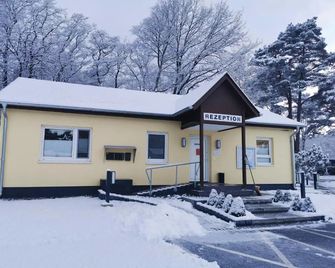 Die Blaue Lagune, Hinter Den Duenen - Prerow - Gebäude