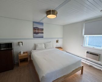 Maple Leaf Inn Lake Placid - Lake Placid