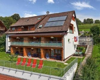 Pension Waldwinkel - Lenzkirch - Building