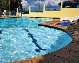 Pousada Campestre Estância São Domingos - Serra Negra - Bazén