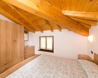 Residence Toli - Pieve di Ledro - Habitación