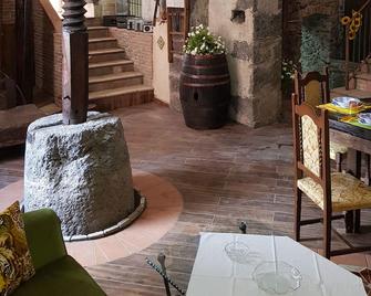 Original Sicily - Santa Venerina - Decoración