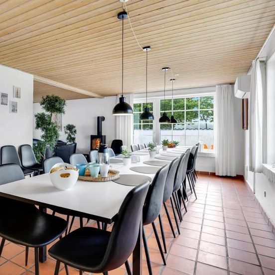 Large Pool House For 24 People, With Almost Everything In Activities, 300 Meters From The Fjord – Vinderup