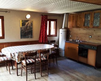 Chalet Bramito In The Heart Of The Stelvio National Park - Vezza d'Oglio - Restaurant