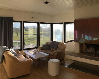 Varbergs Gk Östra Hotell - Varberg - Vardagsrum