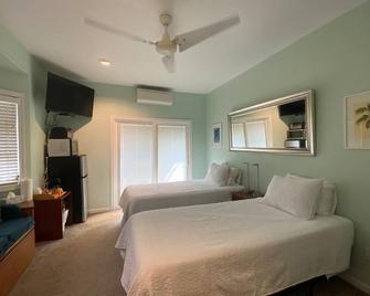 Bayview, Poipu, Koloa Hawaii \'Torview\' Air conditioned - Koloa - Bedroom