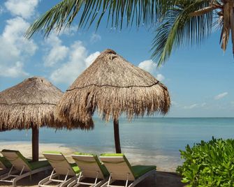 Sunset Marina Resort & Yacht Club - Cancún - Beach