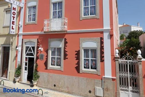 Hotel Aviz - Figueira da Foz - Building