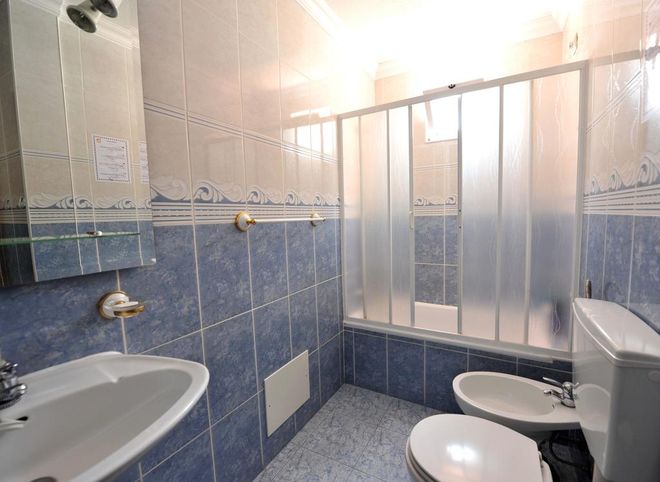 Hotel Aviz - Figueira da Foz - Bathroom