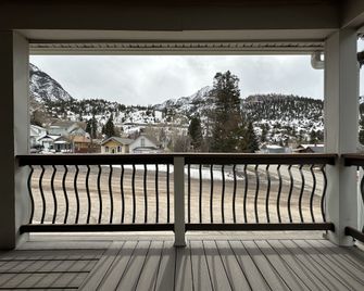 Abram Inn & Suites - Ouray - Balcón