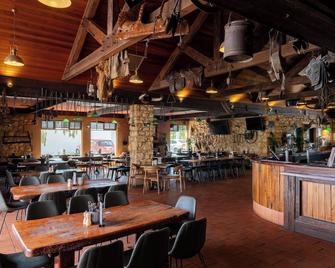 Naracoorte Hotel Motel - Naracoorte - Restaurant