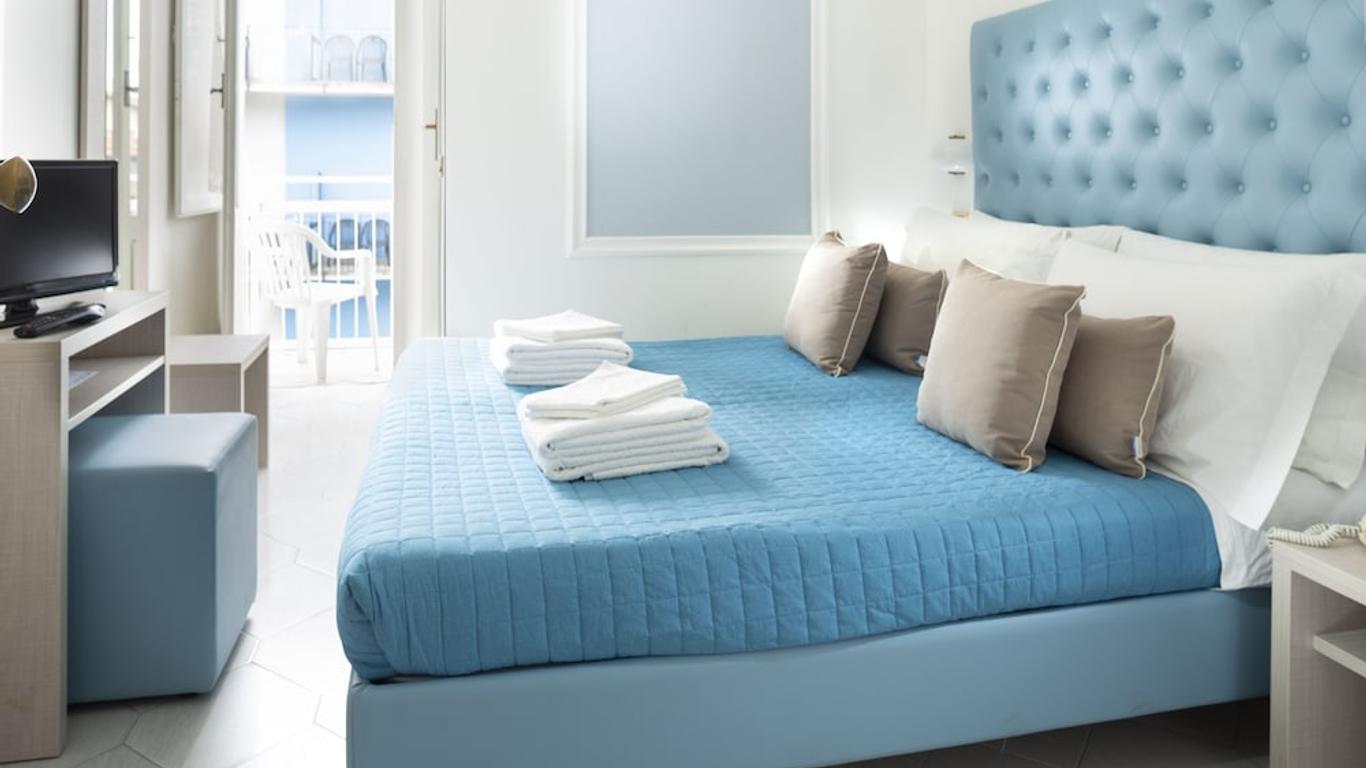 هوتل إيتاليا بوتيك