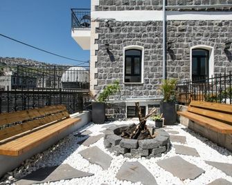 Ug Boutique - Tiberias - Balcony