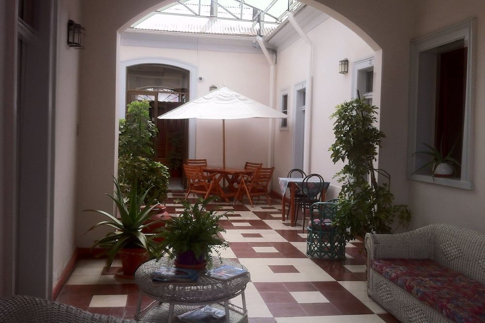 Hotel Del Cid - לה סרנה - פטיו