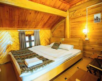 Sapa Village Retreat - Dine & Coffee - Sa Pa - Bedroom