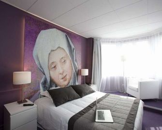 Hôtel Cecyl Reims Centre - Reims - Bedroom