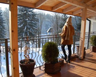 Dom Wczasowy Beskidy - Wisla - Varanda