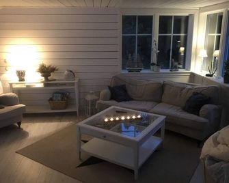 5 Star Holiday Home In Marstrand - Marstrand - Soggiorno