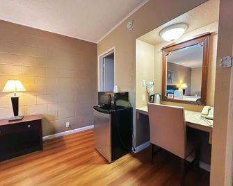 Royal Inn and Suites - Hemet - Dotazioni in camera