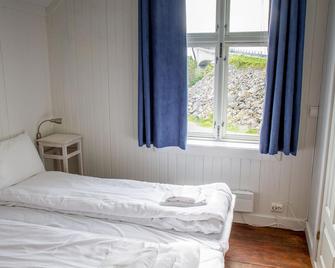 Fast Hotel Henningsvær - Henningsvær - Bedroom